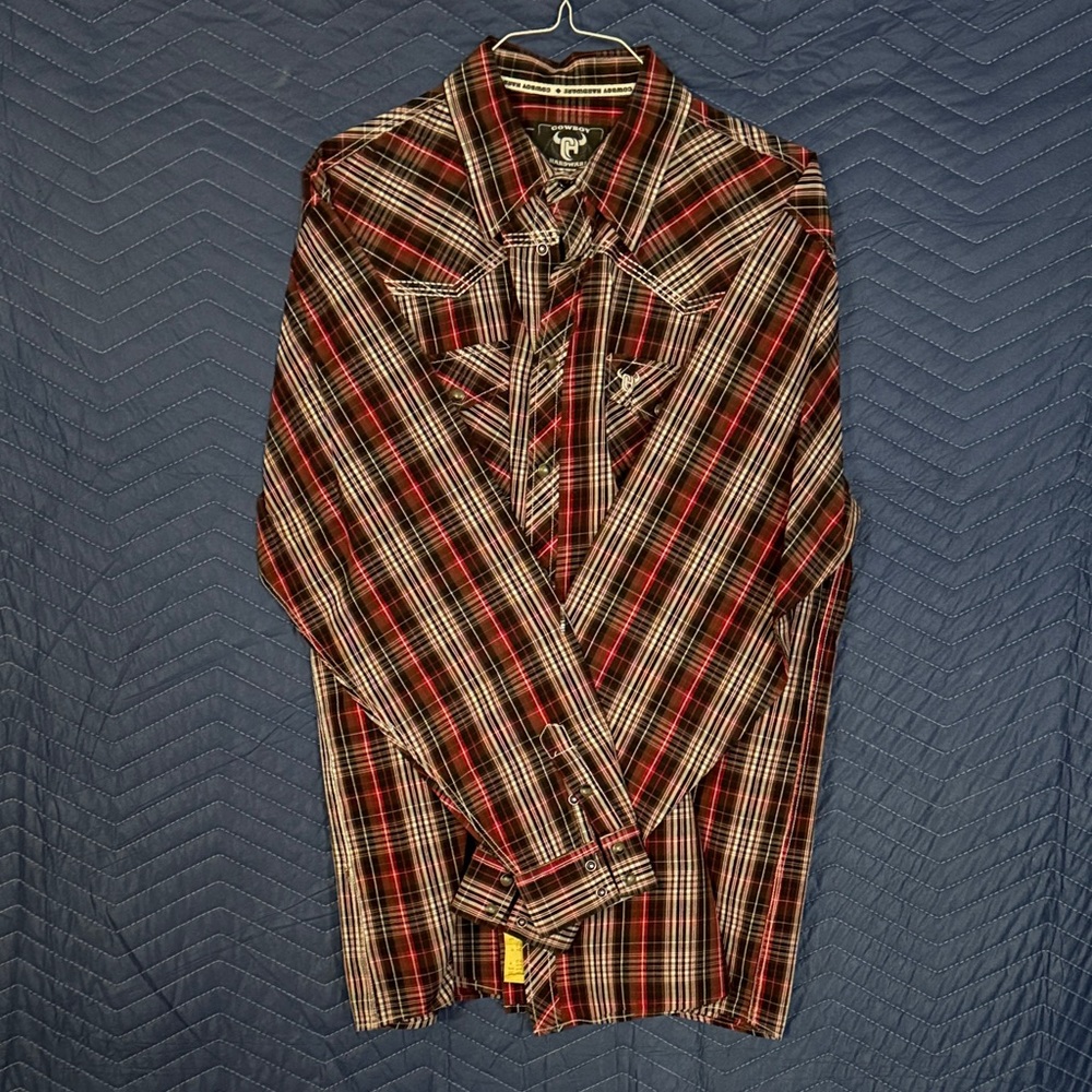 Men's Casual Plaid Button Down Shirt - Black and Red